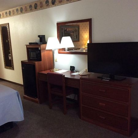 Sports Club Motel Wayne Dış mekan fotoğraf